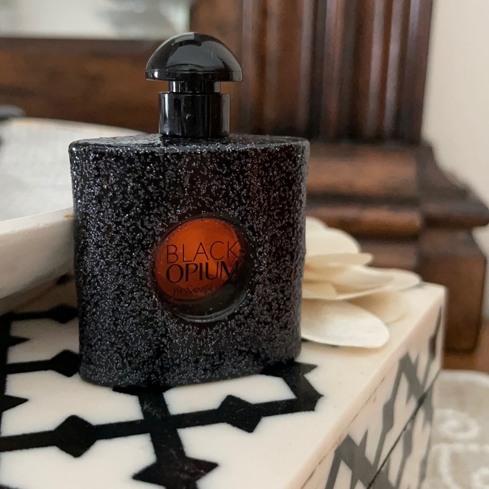 BLACK OPIUM perfume travel 🧳 size